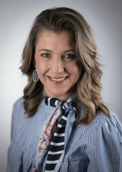 Chelsy Beninate Headshot